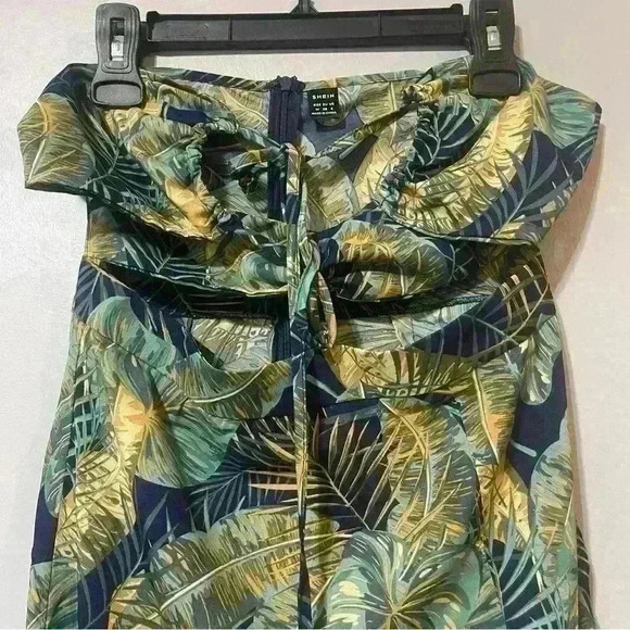 SHEIN VCAY Tropical Print Criss-Cross Strap Open Back Drawstring Thigh Slit M - Picture 7 of 11